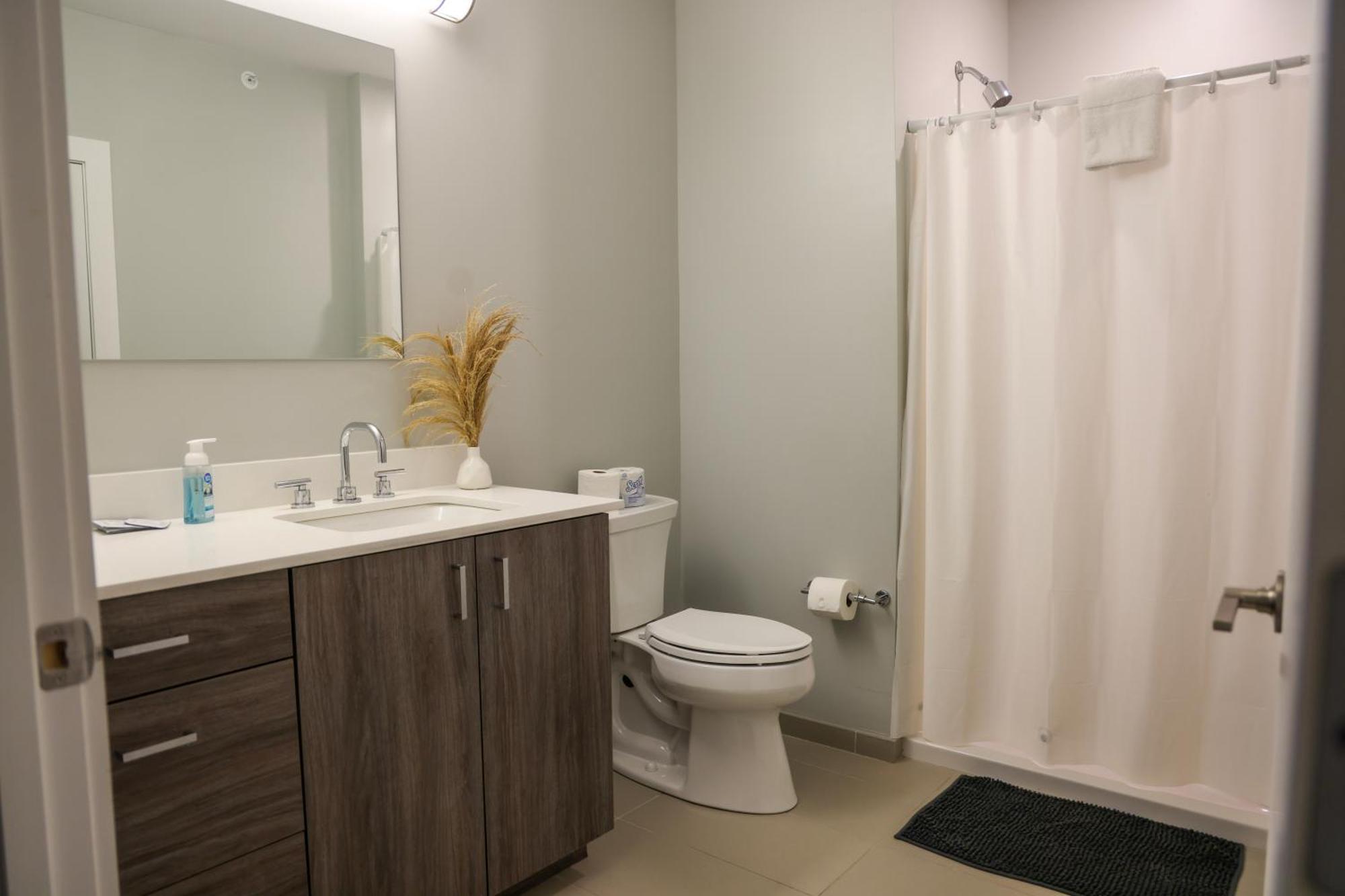 Luxury Apartment With Gym, Steps From Commuter Rail #4011 Reading Buitenkant foto
